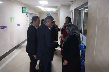 بازدید شبانه رئیس دانشگاه علوم پزشکی گیلان از بیمارستان شهید بهشتی انزلی